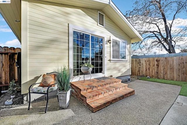 337 I St, Fremont, CA 94536