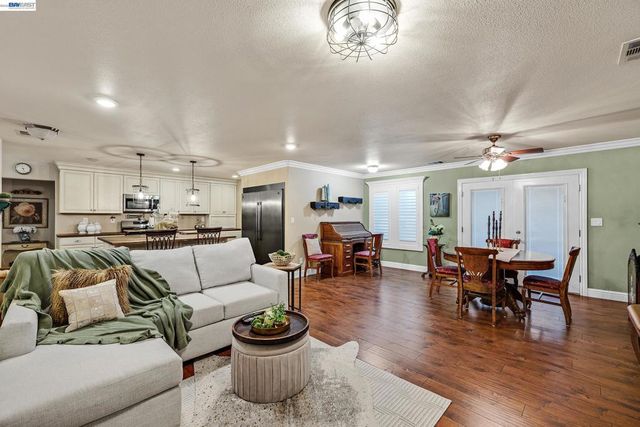 337 I St, Fremont, CA 94536