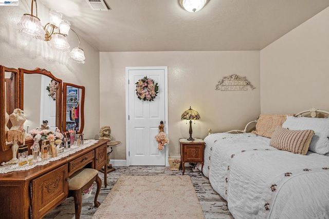 337 I St, Fremont, CA 94536