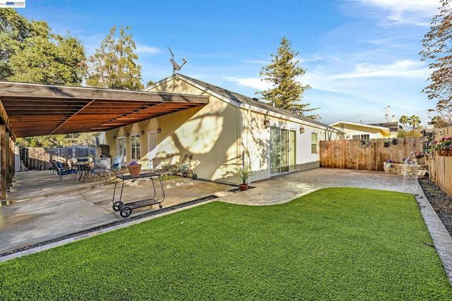 337 I St, Fremont, CA 94536