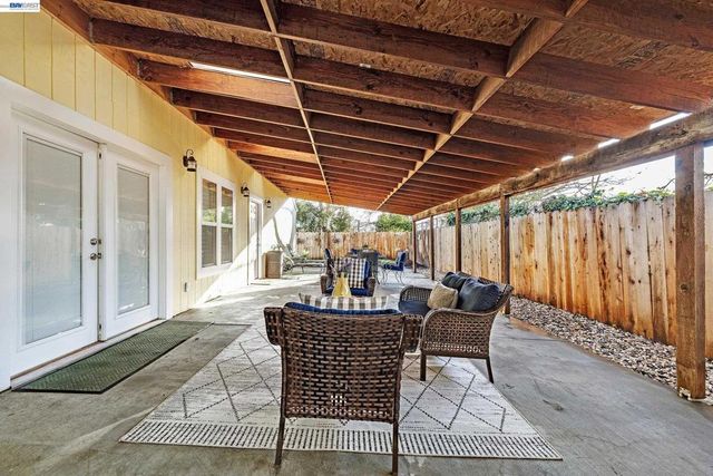 337 I St, Fremont, CA 94536
