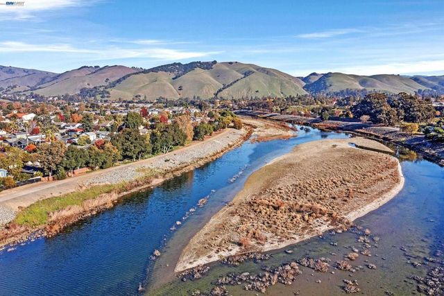 337 I St, Fremont, CA 94536