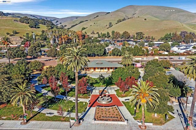 337 I St, Fremont, CA 94536