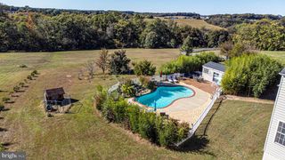 2210 SKYLARK DR, Westminster, MD 21157