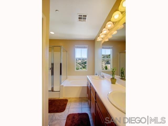 2793 Matera Ln, San Diego, CA 92108