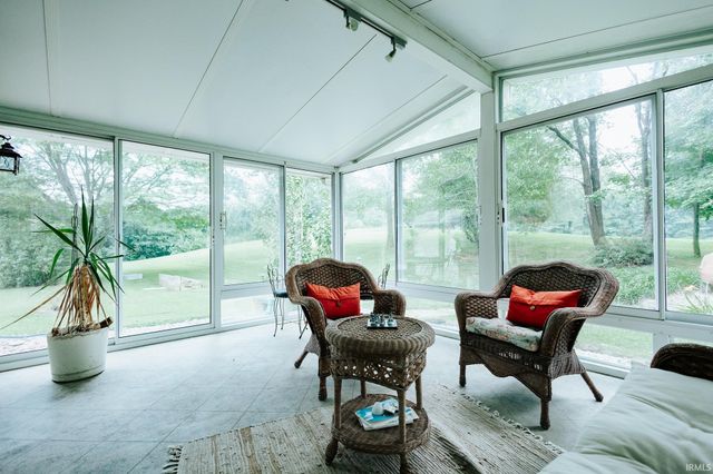 1822 Fuquay Road, Newburgh, IN 47630