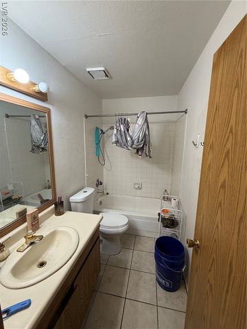 3585 Arville Street 401A, Las Vegas, NV 89103