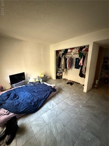 3585 Arville Street 401A, Las Vegas, NV 89103