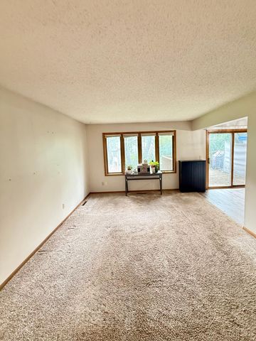 8117-19 Pleasant View Court, Mounds View, MN 55112