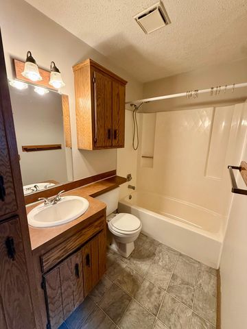 8117-19 Pleasant View Court, Mounds View, MN 55112