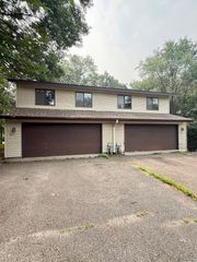 8117-19 Pleasant View Court, Mounds View, MN 55112