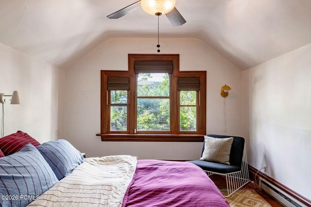810 E 1st Avenue, Salt Lake City, UT 84103
