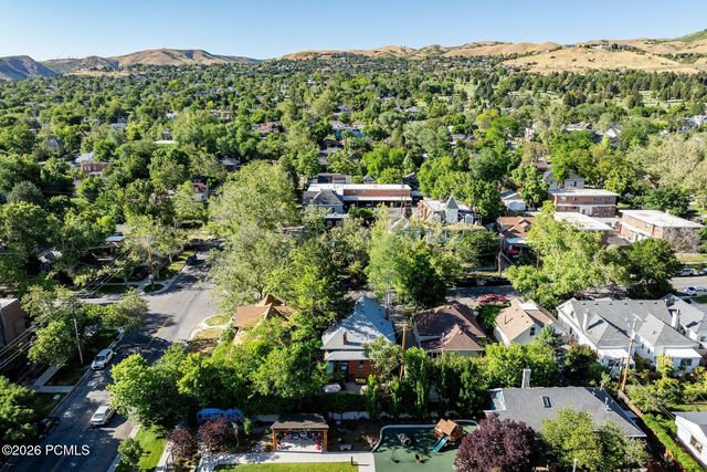 810 E 1st Avenue, Salt Lake City, UT 84103