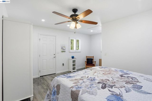 753 Sycamore Rd, Pleasanton, CA 94566