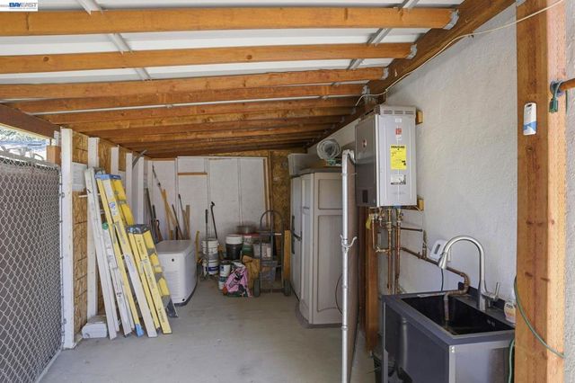 753 Sycamore Rd, Pleasanton, CA 94566