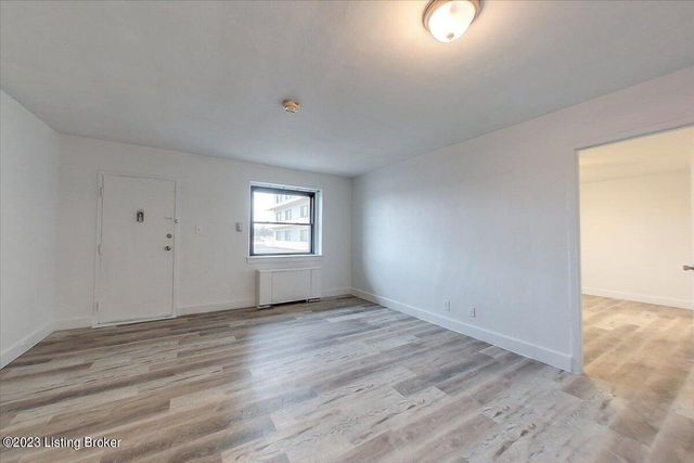 3320 Bardstown Rd APT V17, Louisville, KY 40218