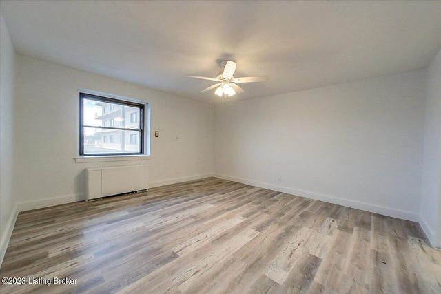 3320 Bardstown Rd APT V17, Louisville, KY 40218