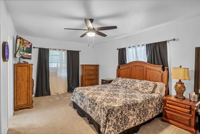 1704 Oakwood Drive, Troup, TX 75789