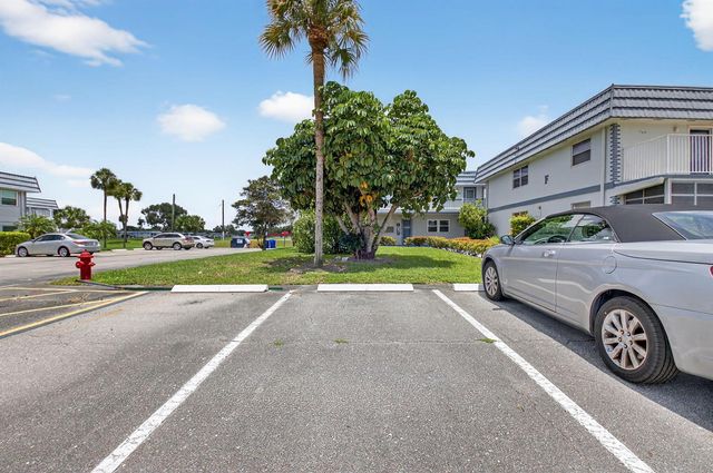 294 Tuscany F Lane 294, Delray Beach, FL 33446
