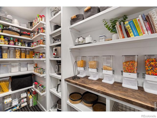 2701 Fall River Road, Estes Park, CO 80517