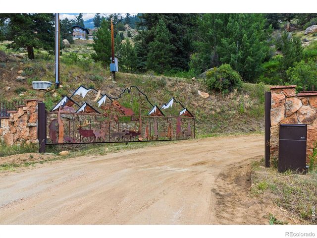 2701 Fall River Road, Estes Park, CO 80517