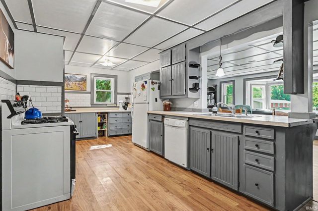 20516 County Road 36, Goshen, IN 46526
