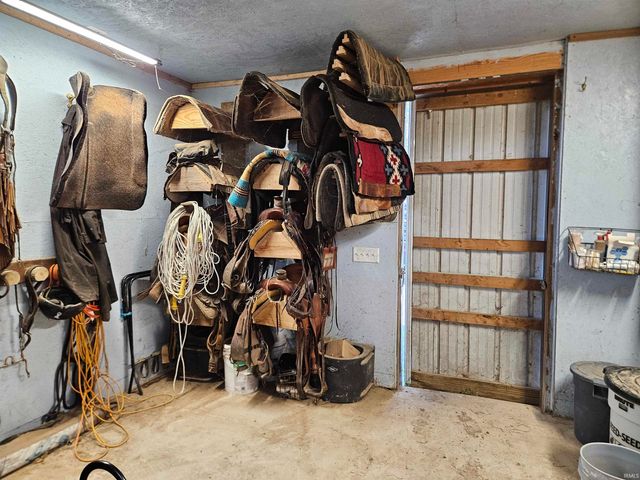 20516 County Road 36, Goshen, IN 46526