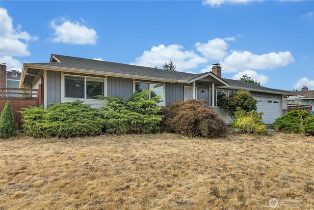 22210 47th Avenue E, Spanaway, WA 98387