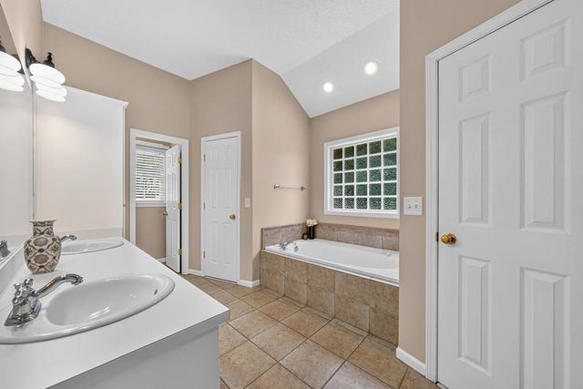 70 Ellerslie Way, Ellerslie, GA 31807