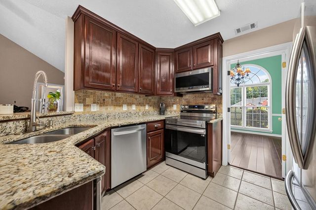 70 Ellerslie Way, Ellerslie, GA 31807