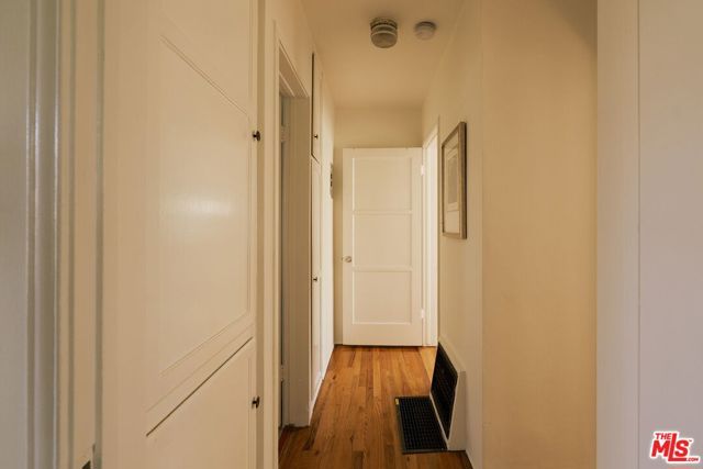 525 E Maple Street 1, Glendale, CA 91205