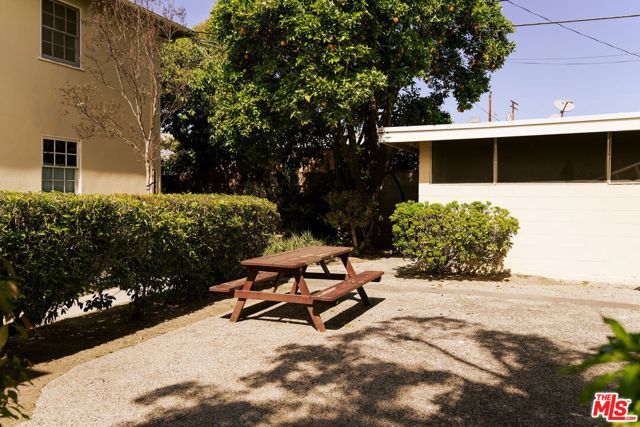 525 E Maple Street 1, Glendale, CA 91205