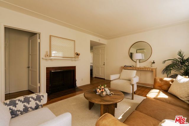 525 E Maple Street 1, Glendale, CA 91205