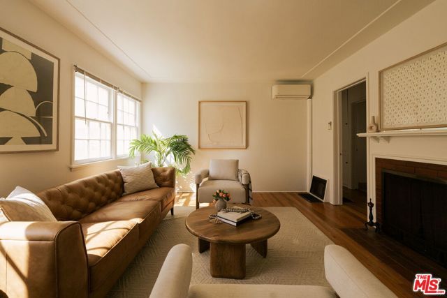 525 E Maple Street 1, Glendale, CA 91205