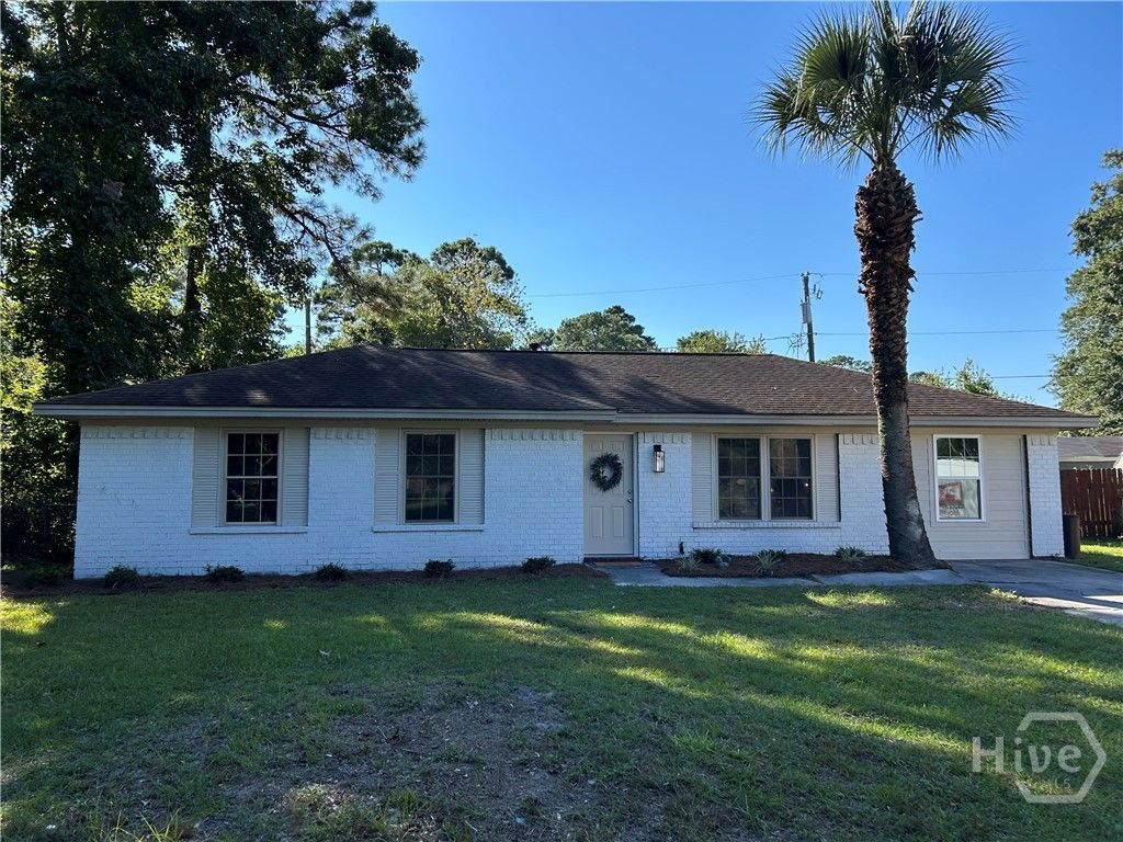 4 Cross Bow Court, Savannah, GA 31406
