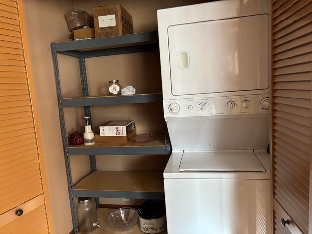 319 Locust Street 319 Locust Street, Greenville, OH 45331