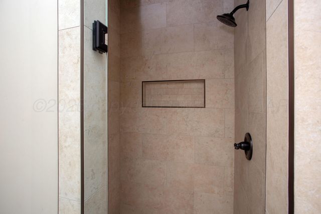 26751 HIX Drive, Canyon, TX 79015