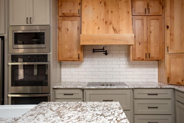 26751 HIX Drive, Canyon, TX 79015