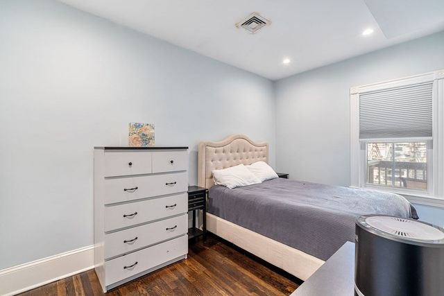 176 Bowen St 3, Boston, MA 02127