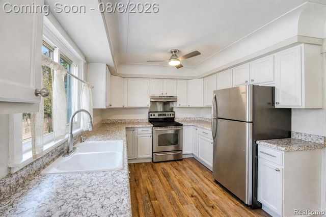 1117 Lexington Parkway, Ypsilanti, MI 48198