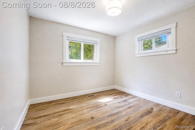 1117 Lexington Parkway, Ypsilanti, MI 48198