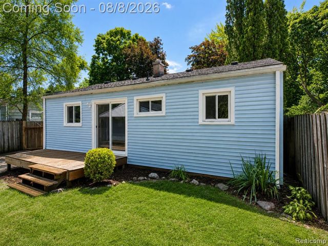 1117 Lexington Parkway, Ypsilanti, MI 48198