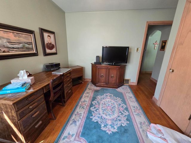 7416 W Winnemac Avenue, Harwood Heights, IL 60706