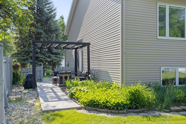 3501 19th Street S, Fargo, ND 58104