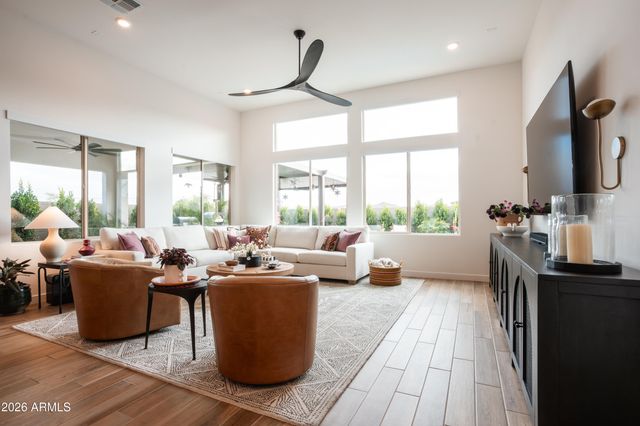 4783 W FLAT IRON Court, Queen Creek, AZ 85144