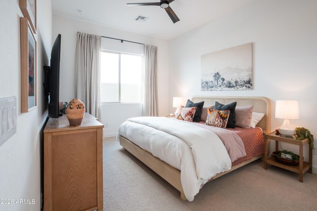 4783 W FLAT IRON Court, Queen Creek, AZ 85144