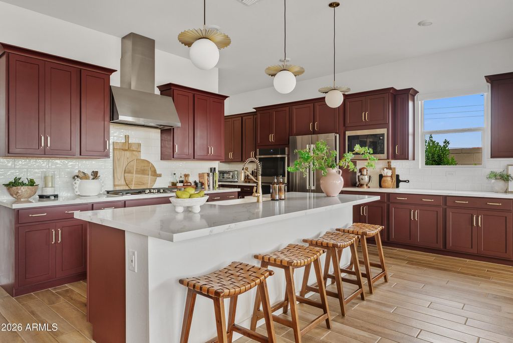 Image 11 of property listing at 4783 W FLAT IRON Court, Queen Creek, AZ 85144