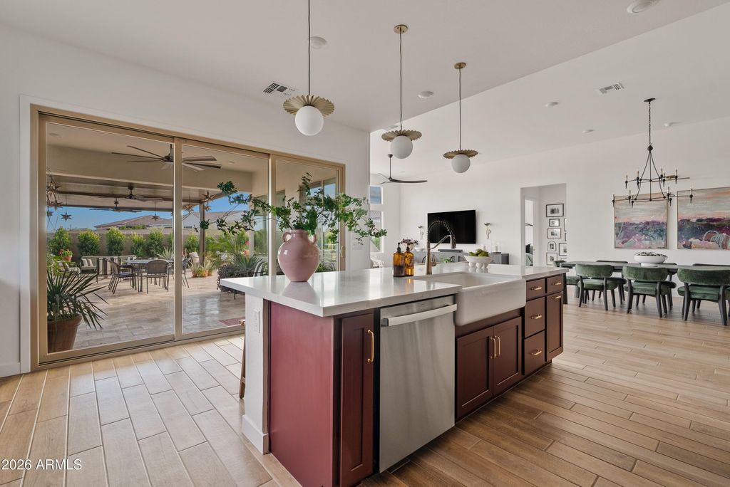 Image 17 of property listing at 4783 W FLAT IRON Court, Queen Creek, AZ 85144