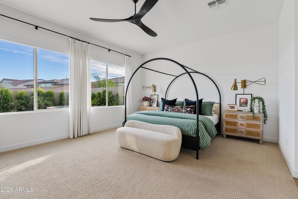 Image 19 of property listing at 4783 W FLAT IRON Court, Queen Creek, AZ 85144