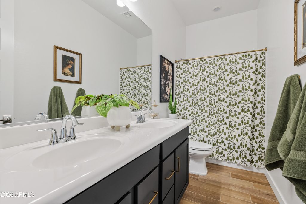 Image 25 of property listing at 4783 W FLAT IRON Court, Queen Creek, AZ 85144